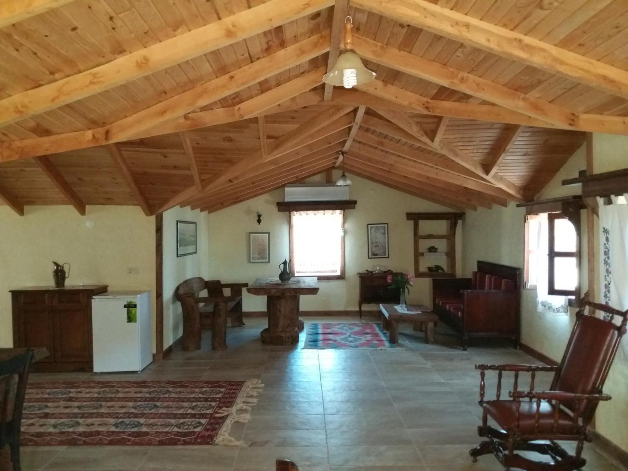 Guest house Hoyran Wedre Country 3*