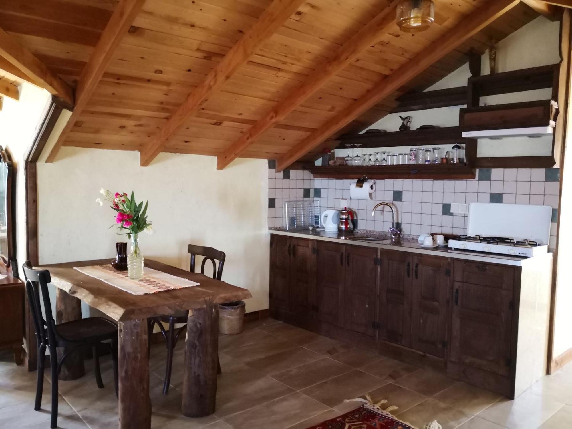 Hoyran Wedre Country Guest house